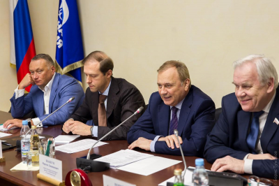 Дмитрий Савельев: путь сенатора, региональные проекты и громкое дело