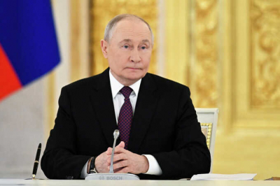 Иранский кризис и "консервные" встречи: пока мир следил за ударами по Тегерану, Кремль выпускал архивные записи со съемочной площадки