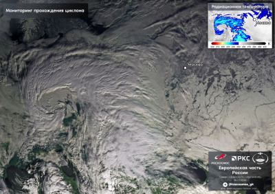 В Москве объявлен уровень погодной опасности: как не пострадать от сильного снегопада и гололедицы
