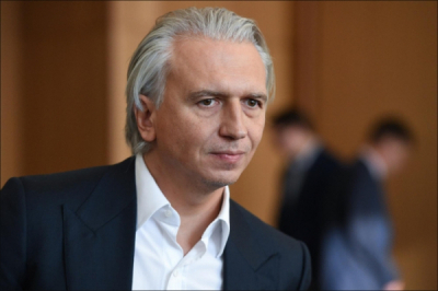Антон Джалябов 20 лет был человеком Миллера, а потом его посадили люди Дюкова
