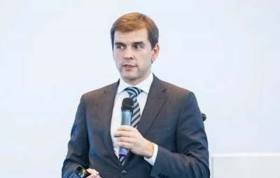 Чиновник Сергей Новиков проиграл суд по задолженности ЖКХ, но судебные приставы «не могут» найти его
