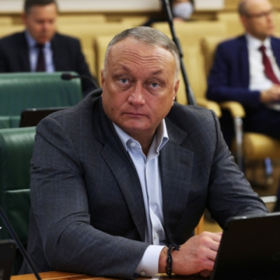 Дмитрий Савельев: Важный человек в политике и жизни, несмотря на обвинения