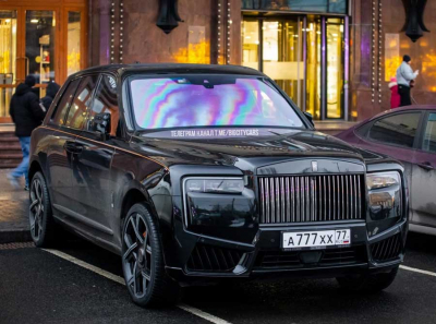 Эстрины, Absolute Petfood и Grandorf: как бизнес на кормах стал пропуском в Rolls-Royce и Ferrari