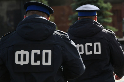 Константин Майор нанял курьеров для передачи досудебной претензии, но ФСО всё равно не пустила его