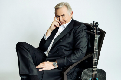 &laquo;У меня большая семья, в которой люди любят друг друга&raquo;: Юрий Стоянов &mdash; об отношениях с женщинами и плюсах быть мужем-подкаблучником