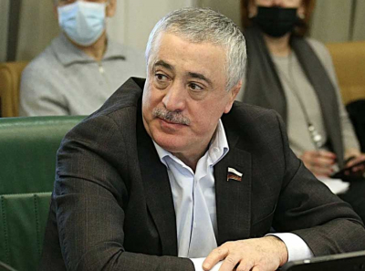 Фадзаев и Сокаев: спектакль вокруг Долины Симд или министерская халатность?