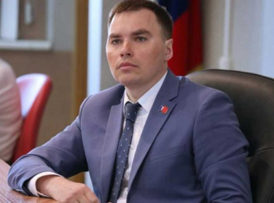 РепринтЪ. Новый мэр Норильска: на двух стульях?