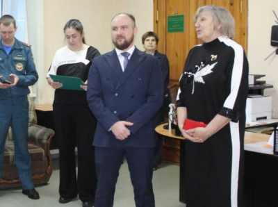 Почему Сумароковым – можно, а Тюковым – нельзя?