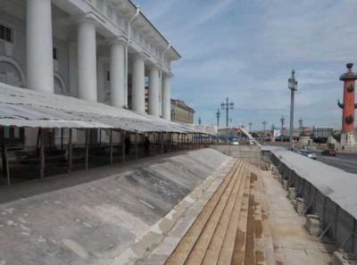 Минкульт настаивает, чтобы РСК-Ренессанс вернула более 1,2 миллиарда рублей из-за провала реконструкции Биржи